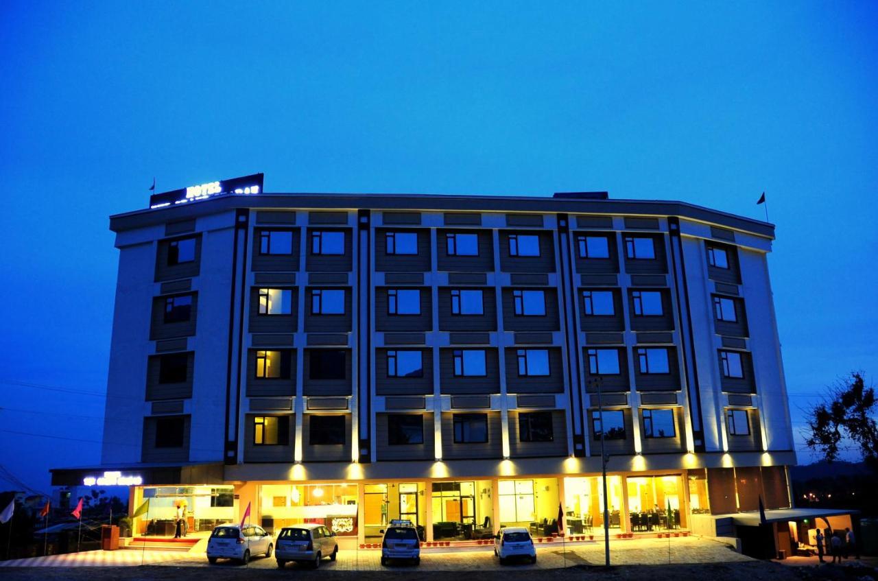 Hotel Grand Sharan Катра Экстерьер фото