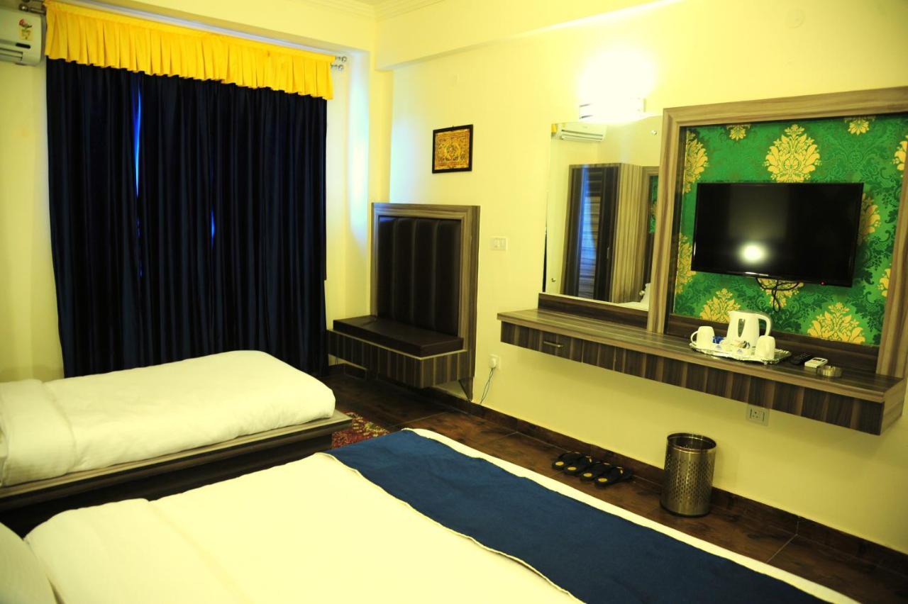 Hotel Grand Sharan Катра Экстерьер фото