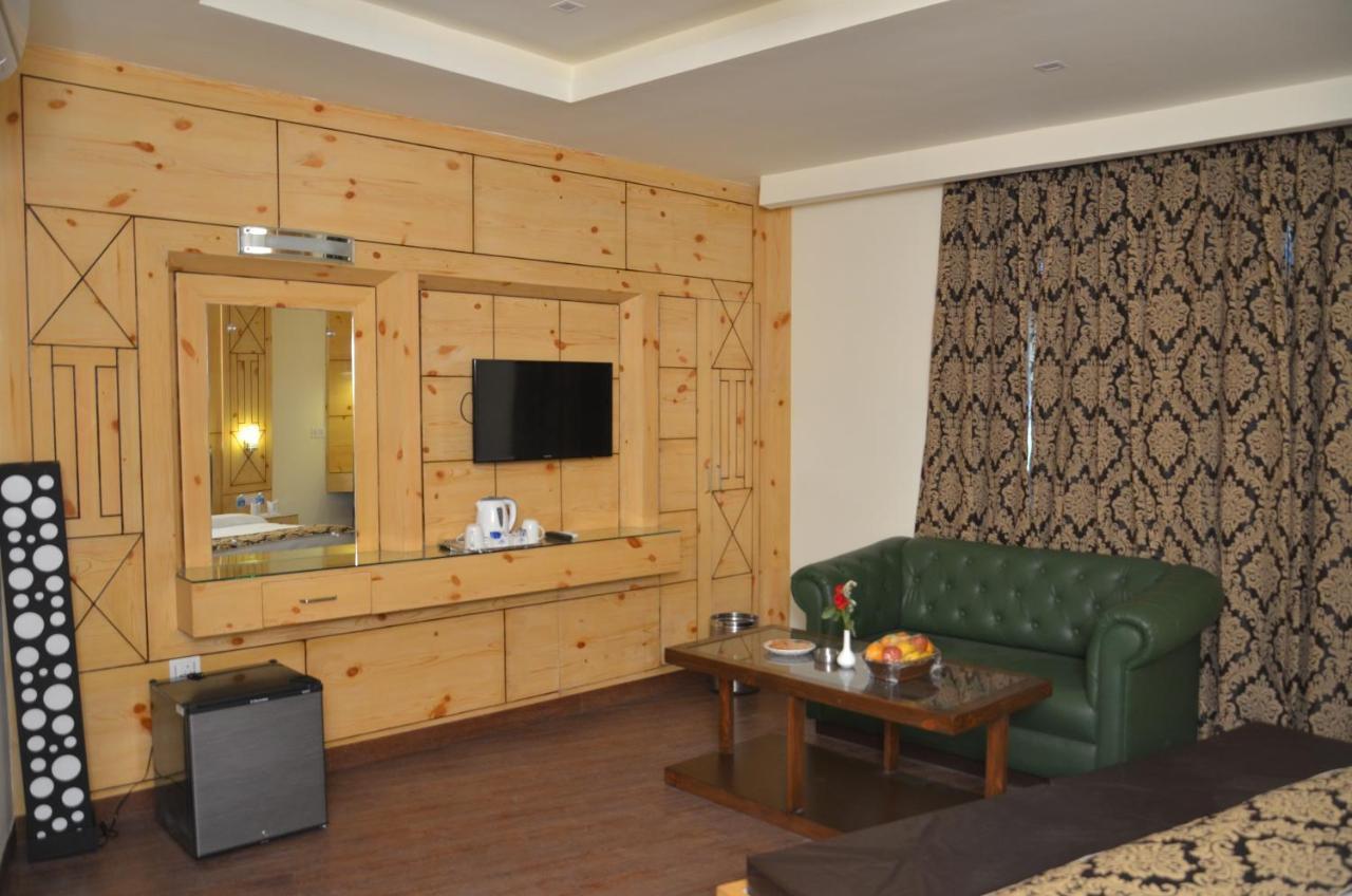 Hotel Grand Sharan Катра Экстерьер фото