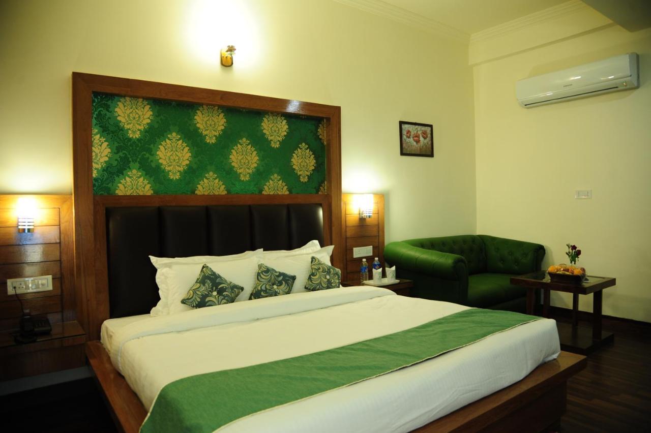 Hotel Grand Sharan Катра Экстерьер фото